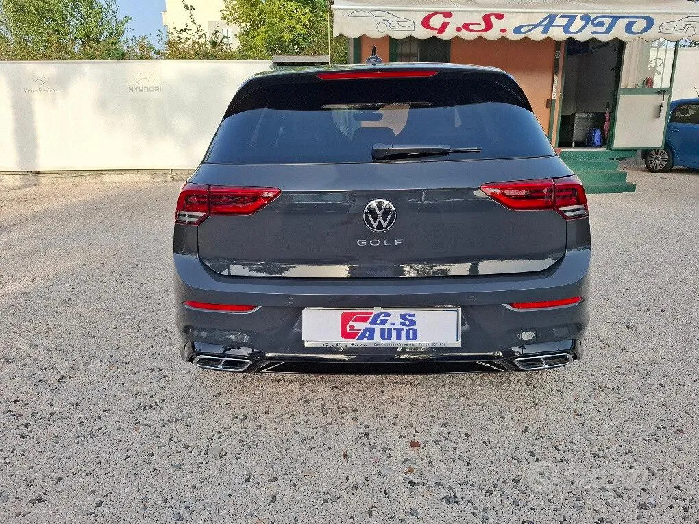 Volkswagen Golf 2024 photo 5