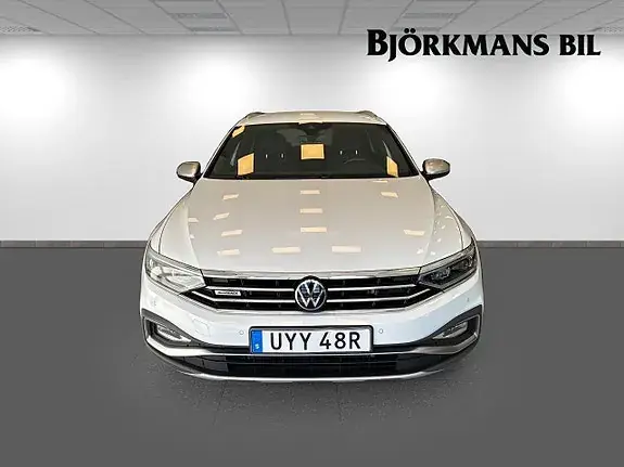 Volkswagen Passat Alltrack 2022 photo 2