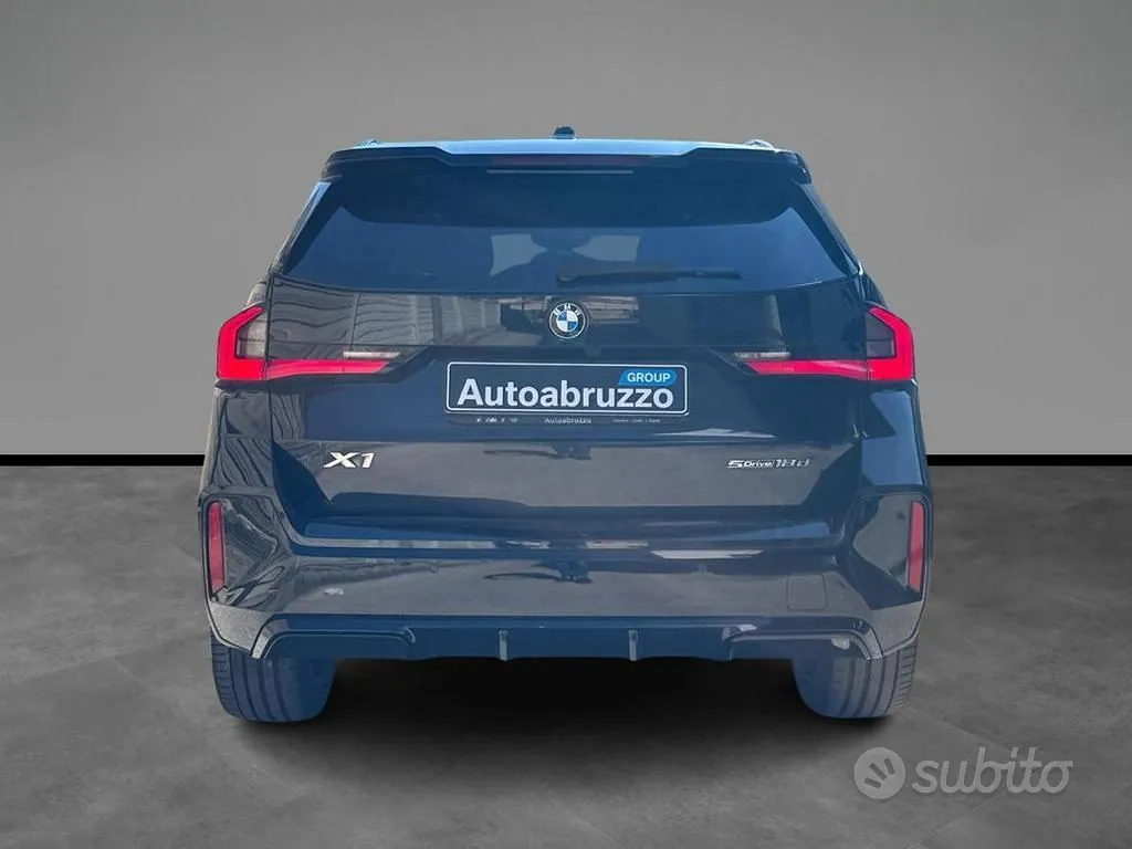 BMW X1 2023 photo 4