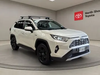 Toyota Rav4 2021 photo 2