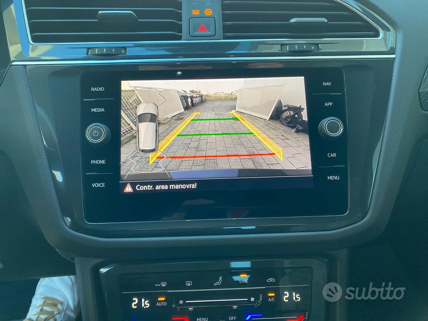 Volkswagen Tiguan 2024 photo 2