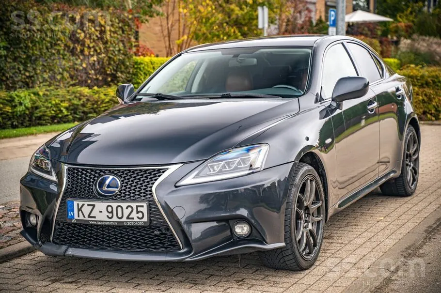 Lexus Is