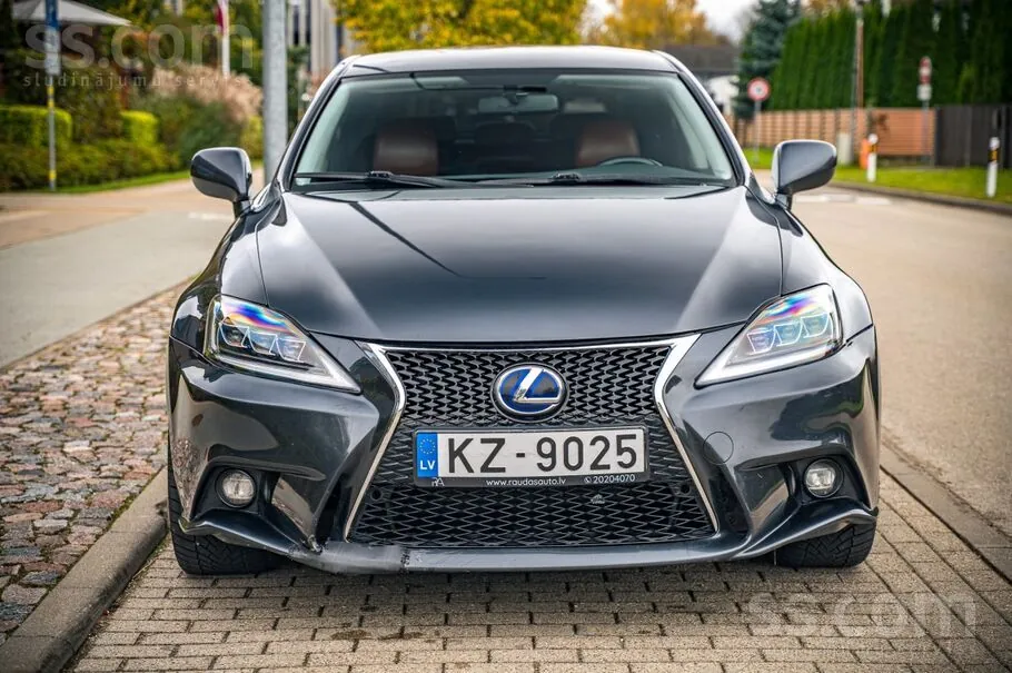 Lexus Is 2007 photo 2