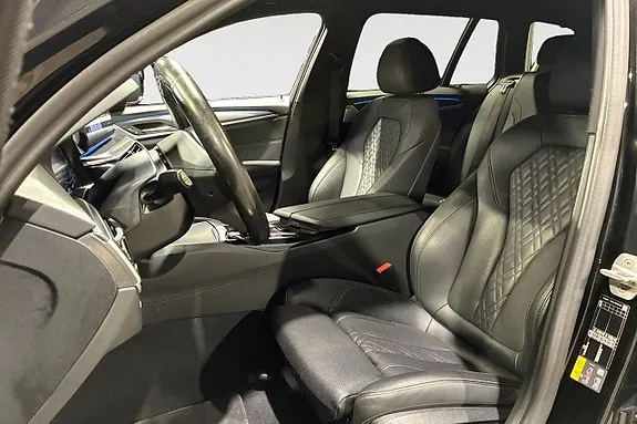 BMW 530E 2023 photo 3