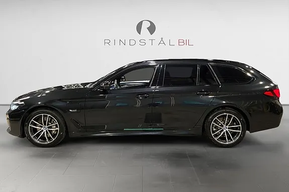 BMW 530E 2023 photo 4