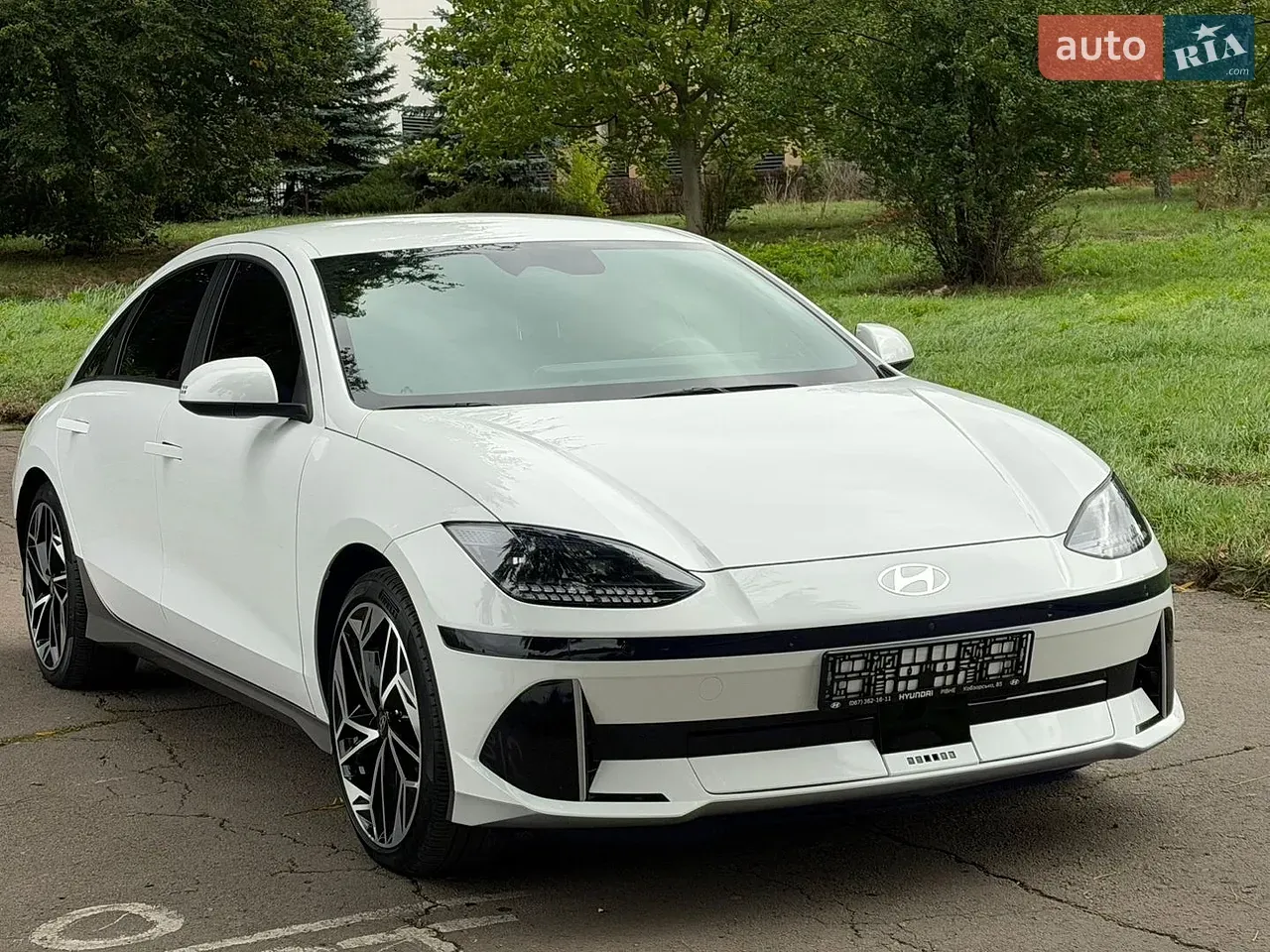 Hyundai Ioniq 6 2025 photo 2