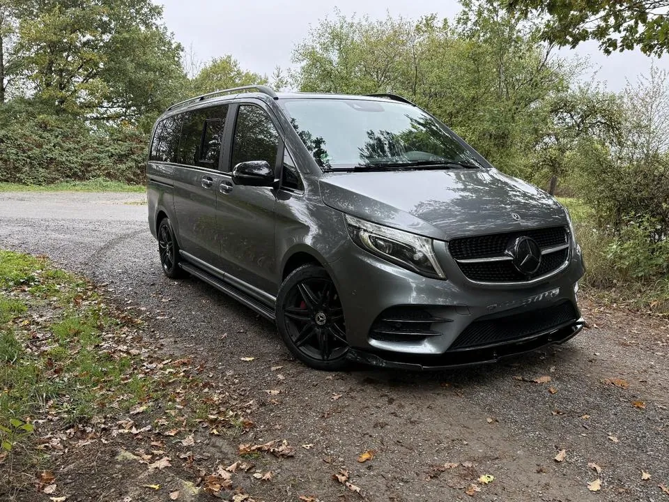 Mercedes-Benz V-Class