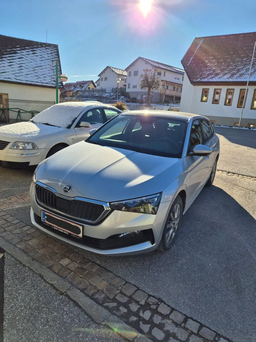 Skoda Scala 2023 photo 2
