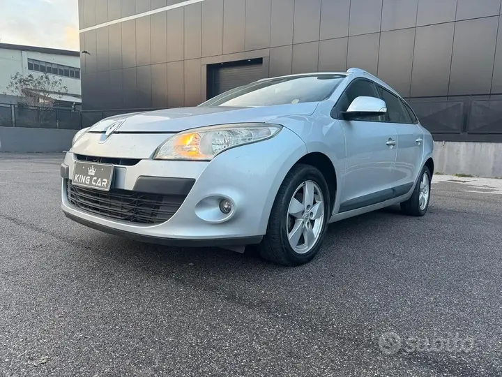Renault Megane 2010 photo 3