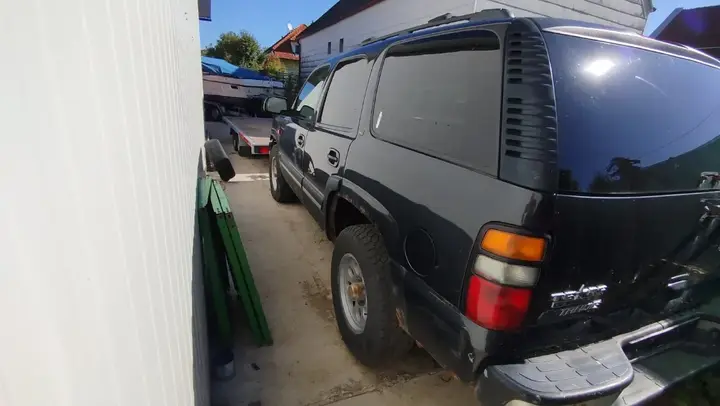 Chevrolet Tahoe 2006 photo 2