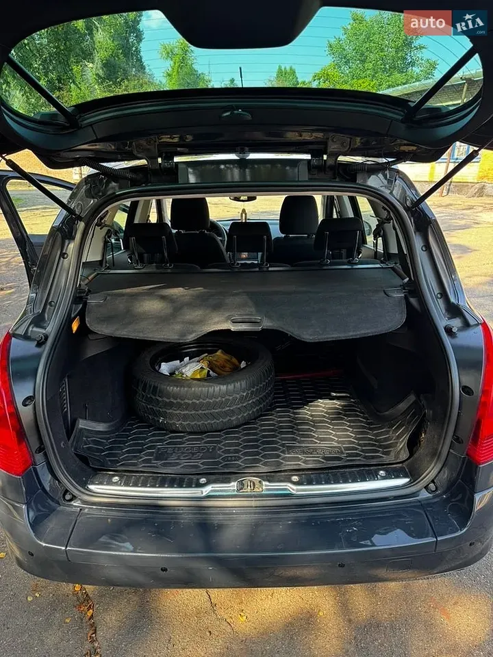 Peugeot 308 2009 photo 5
