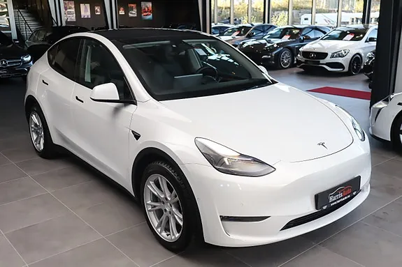 Tesla Model Y 2021 photo 3