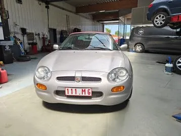 MG F