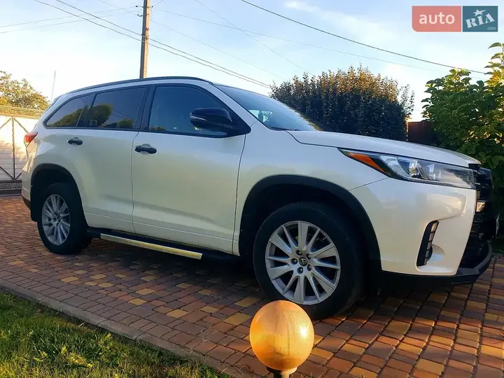 Toyota Highlander 2017 photo 5