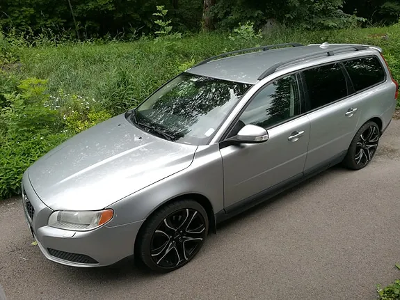 Volvo V70 2008 photo 2