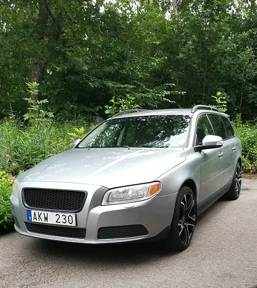 Volvo V70 2008 photo 4