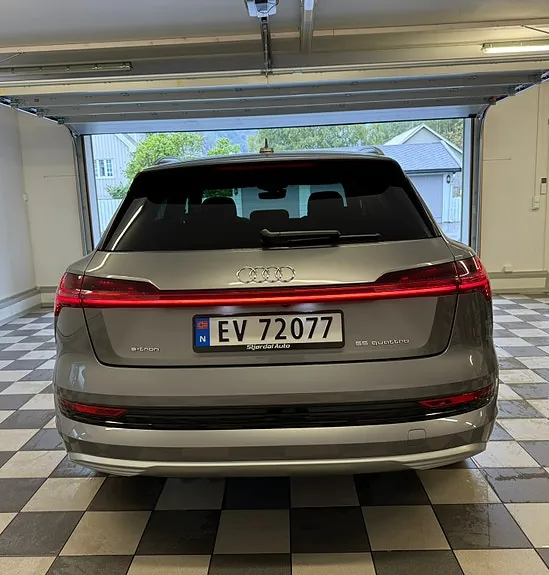 Audi E-Tron 2019 photo 4