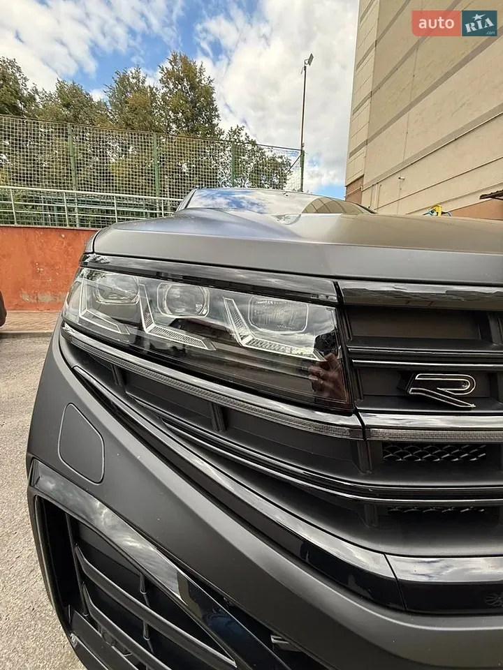 Volkswagen Touareg 2023 photo 5
