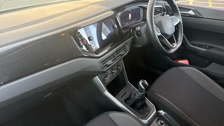Volkswagen Polo 2022 photo 2