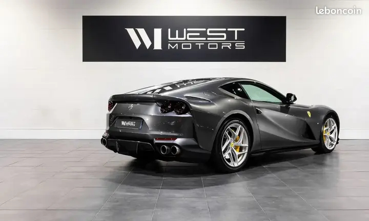 Ferrari 812 Superfast 2019 photo 4