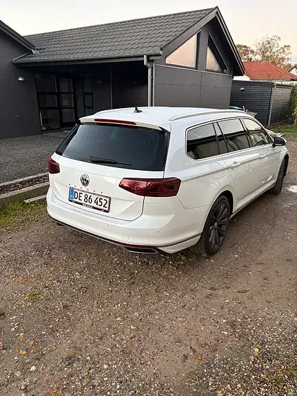 Volkswagen Passat 2020 photo 5