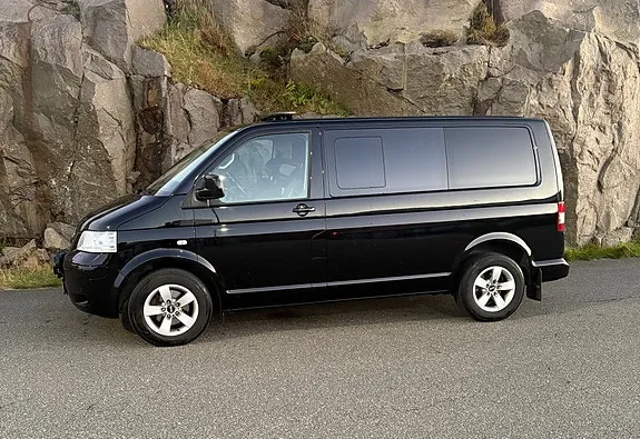 Volkswagen Caravelle 2009 photo 2
