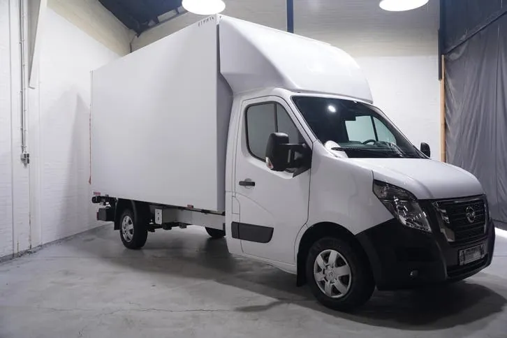 Renault Master 2024 photo 2