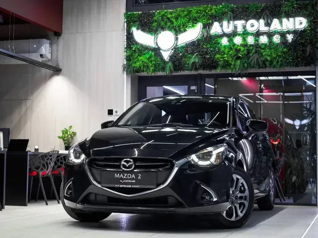 Mazda 2 2018 photo 3