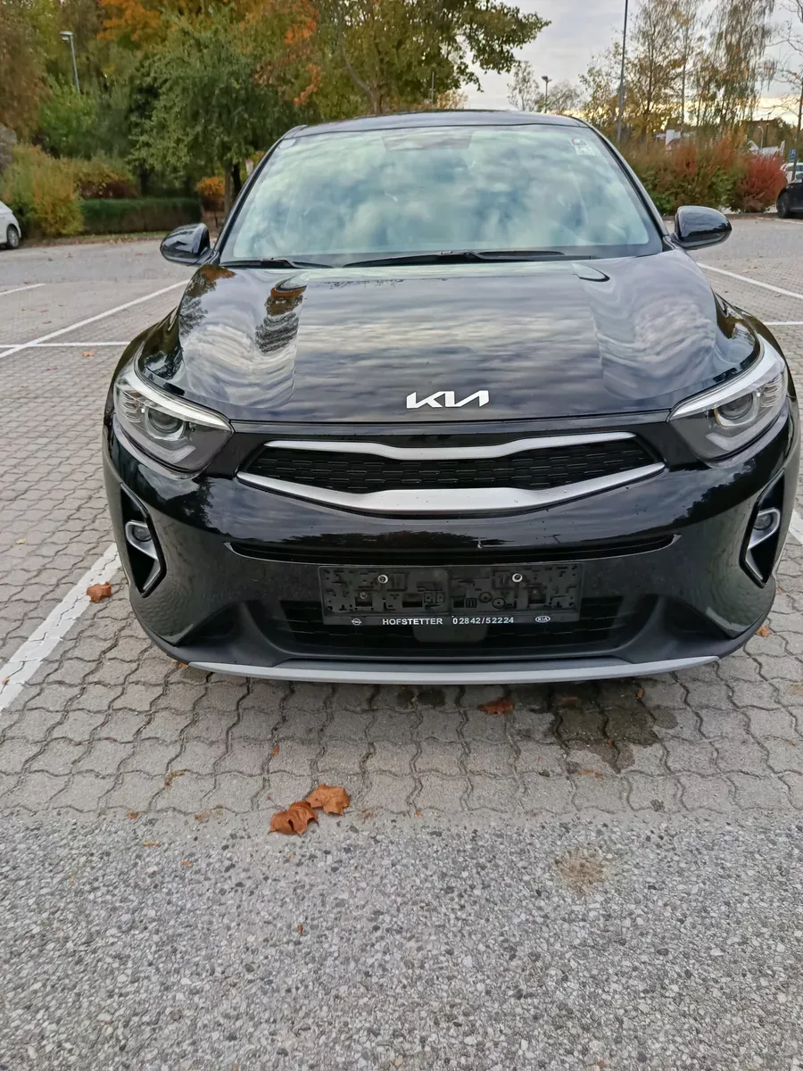 Kia Stonic 2022 photo 2
