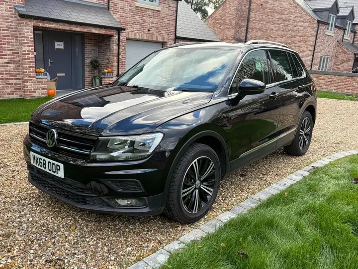 Volkswagen Tiguan 2018 photo 3