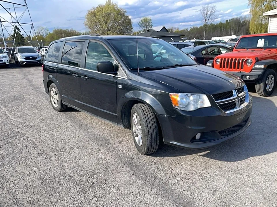 Dodge Grand Caravan 2019 photo 2