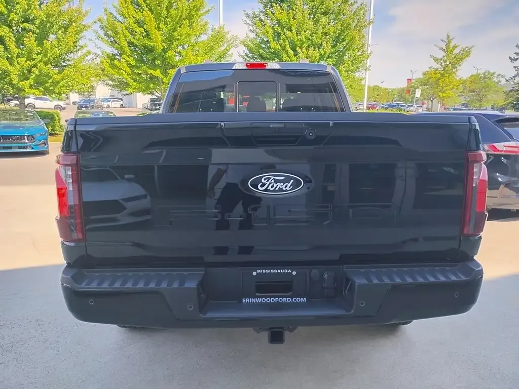 Ford F-150 2026 photo 4