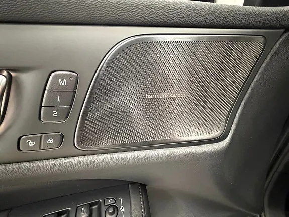 Volvo V60 2025 photo 5