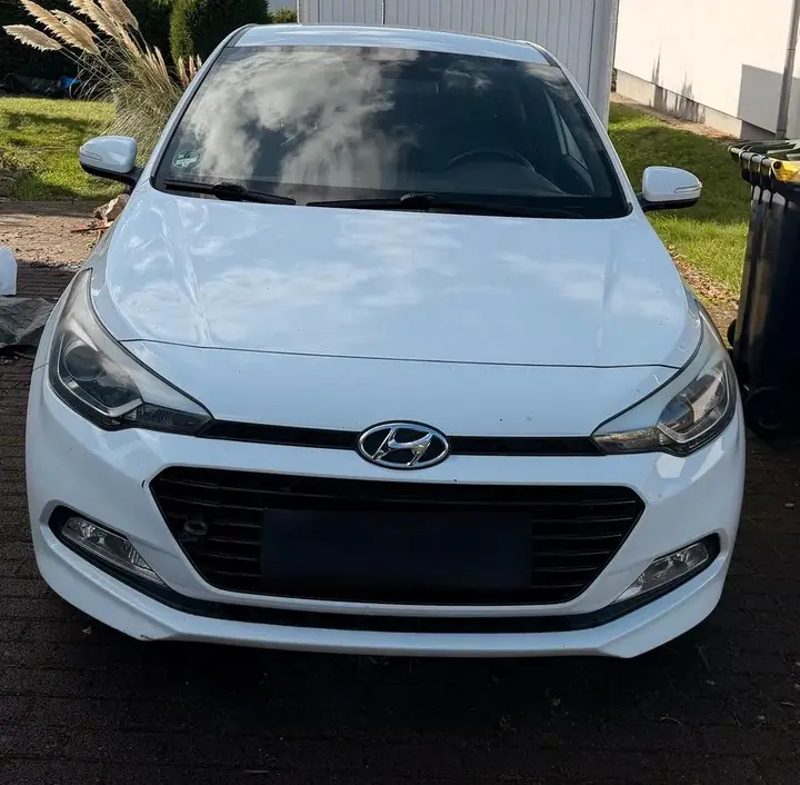 Hyundai I20