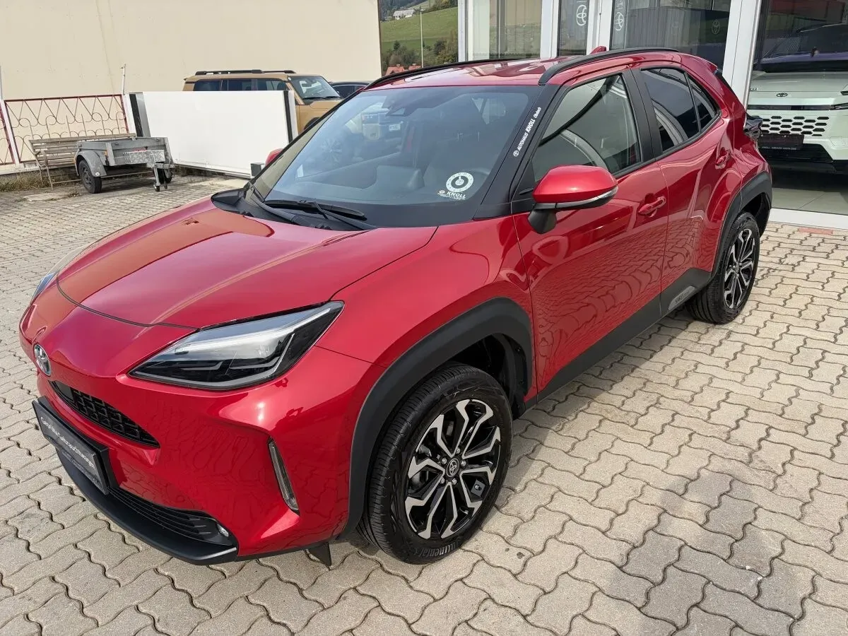 Toyota Yaris Cross 2022 photo 3