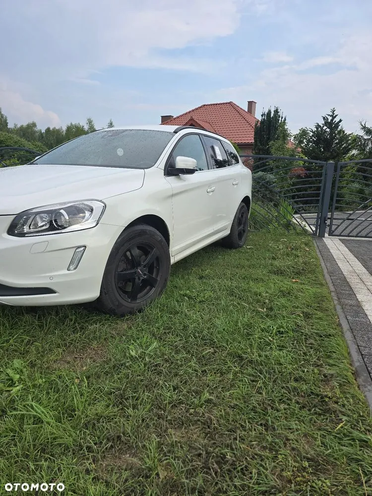 Volvo Xc 60 2015 photo 4