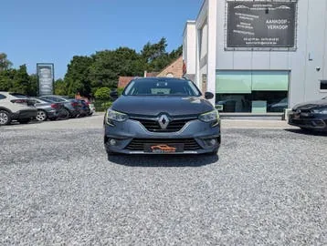 Renault Mégane 2019 photo 2