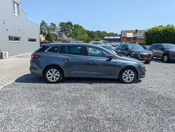 Renault Mégane 2019 photo 3