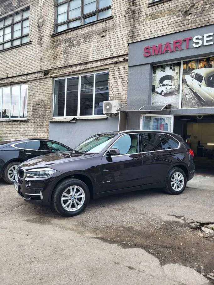 BMW X5 2018 photo 2
