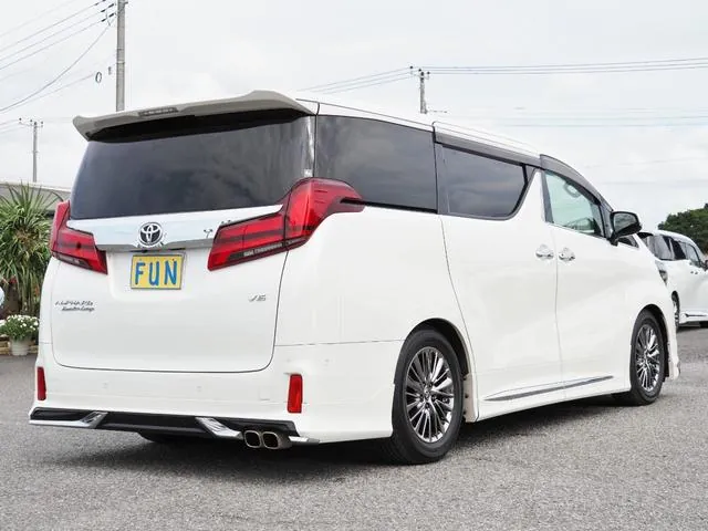 Toyota Alfaard 3.5 Executive Lounge S 2021 photo 5