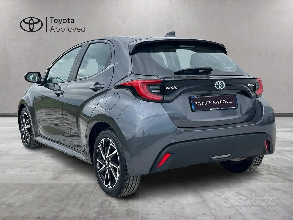 Toyota Yaris 2023 photo 5