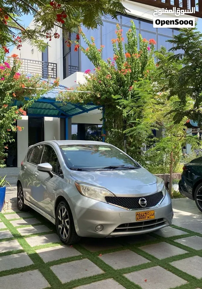 Nissan Versa 2015 photo 4