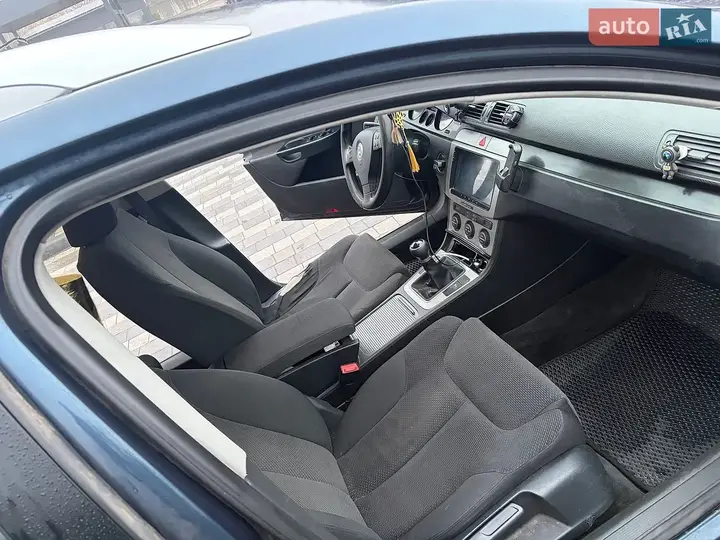 Volkswagen Passat 2007 photo 5