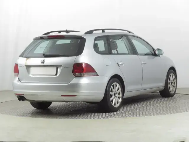 Volkswagen Golf Variant 2013 photo 4
