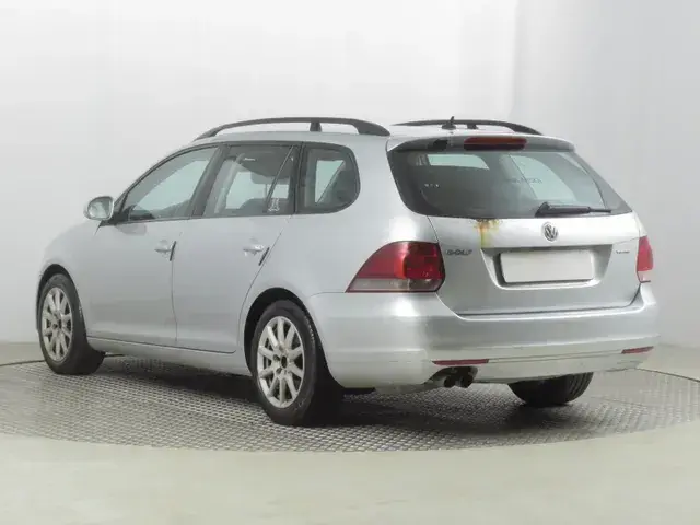 Volkswagen Golf Variant 2013 photo 3