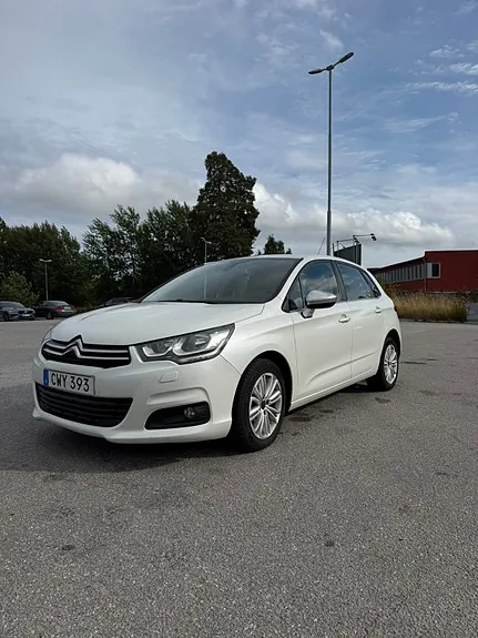 Citroen C4 2015 photo 2