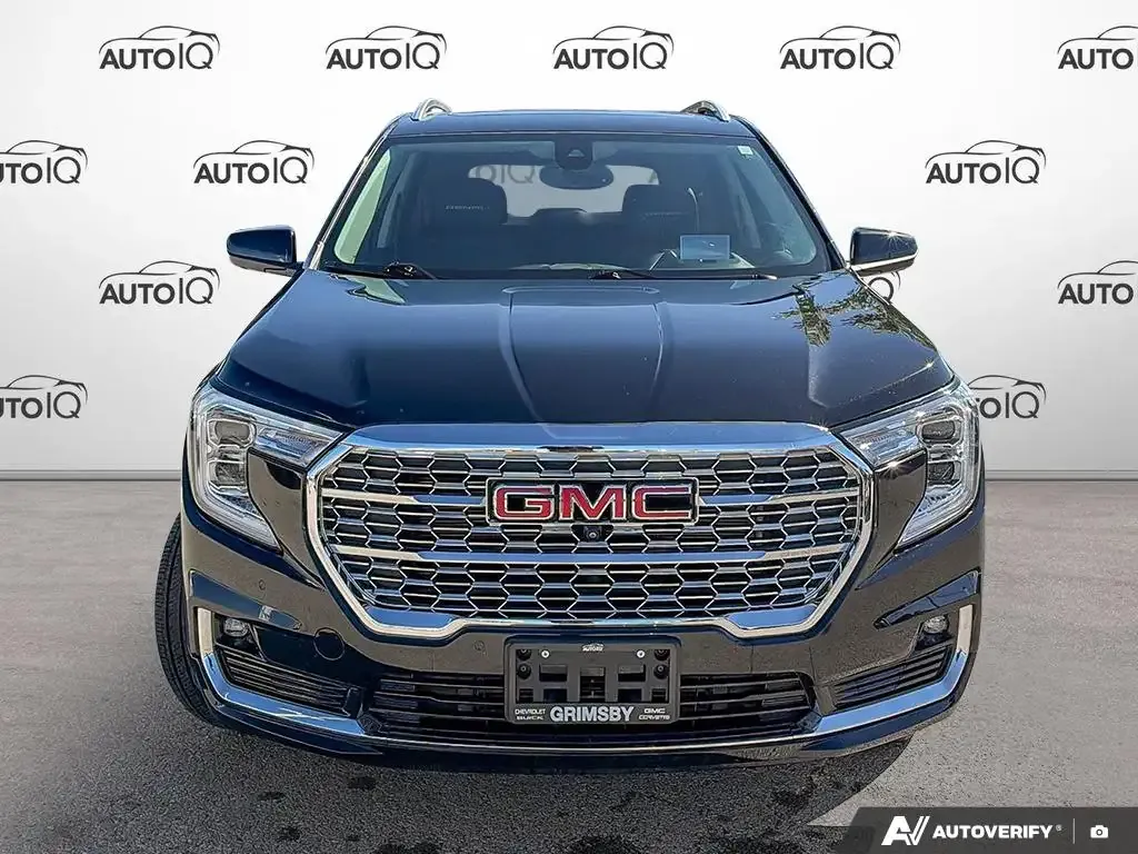 GMC Terrain 2024 photo 2