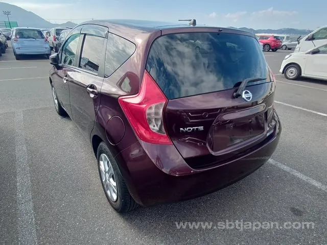 Nissan Note 2016 photo 3