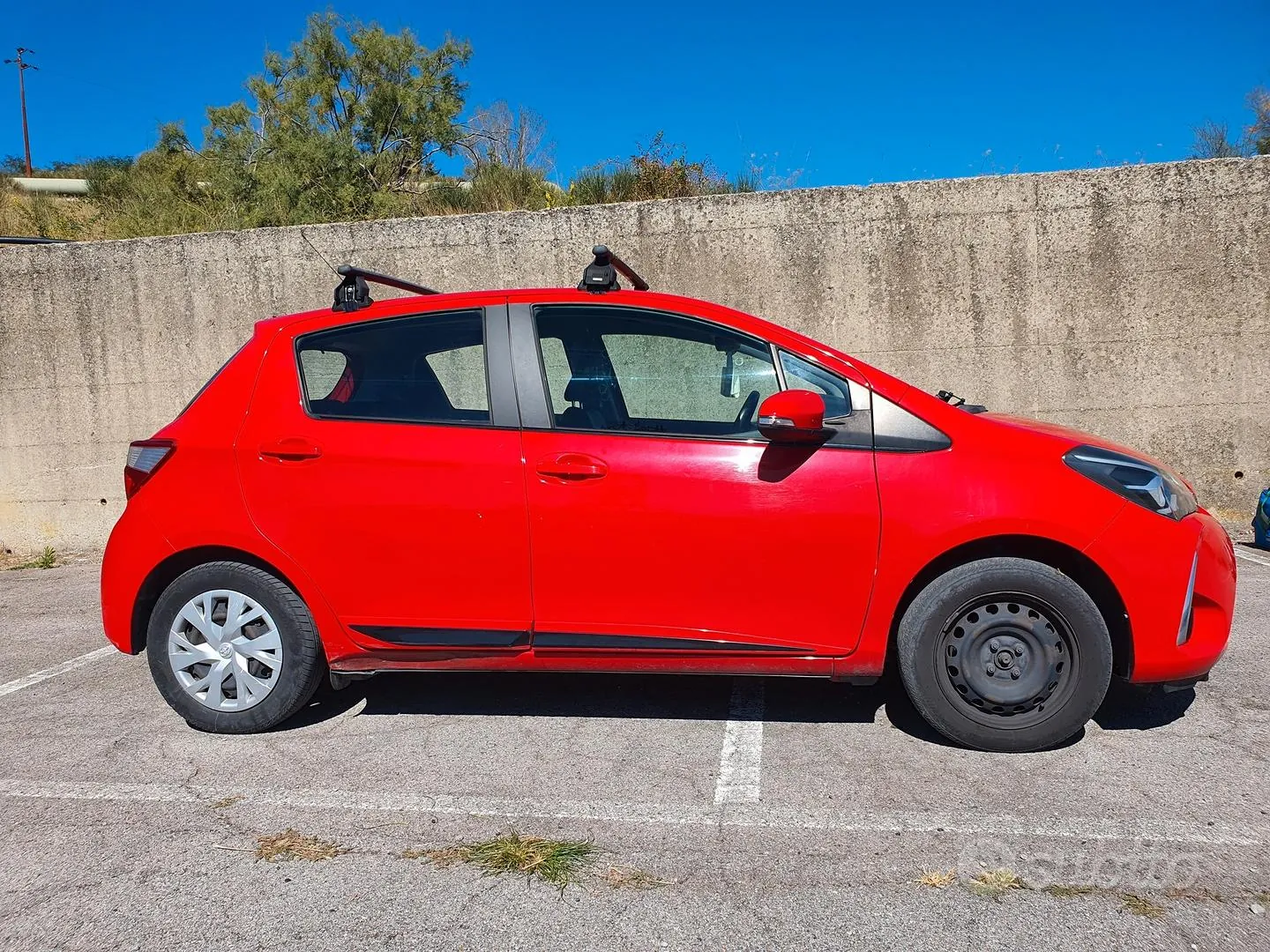 Toyota Yaris 2017 photo 4