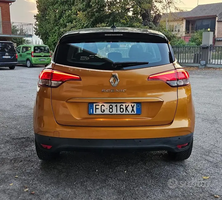 Renault Scenic 2017 photo 4